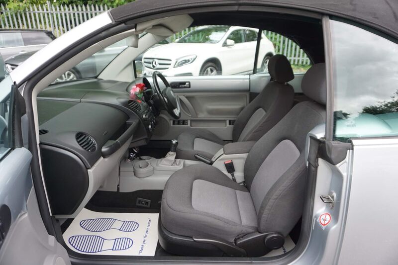 VOLKSWAGEN BEETLE