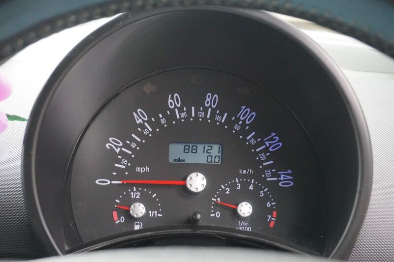 VOLKSWAGEN BEETLE