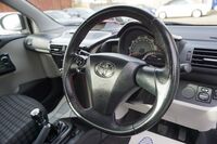 TOYOTA IQ