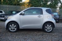 TOYOTA IQ