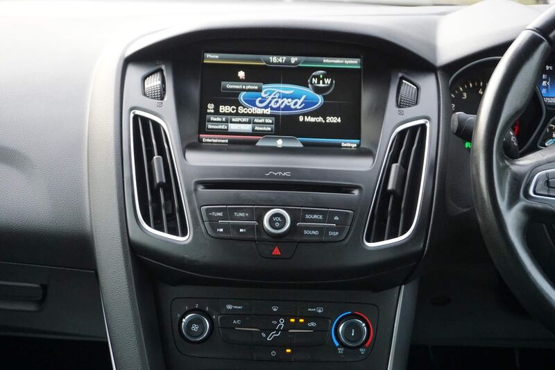 FORD FOCUS