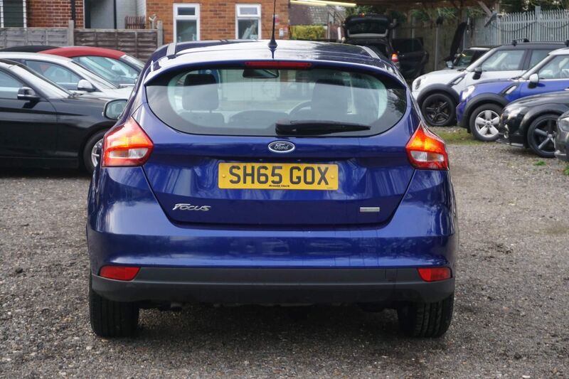 FORD FOCUS