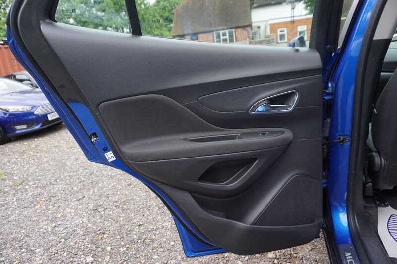 VAUXHALL MOKKA