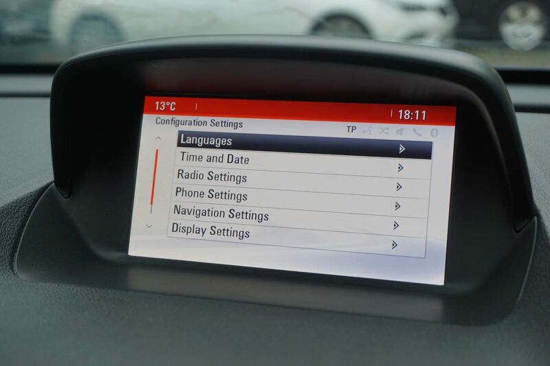 VAUXHALL MOKKA