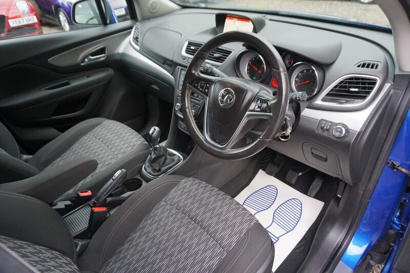 VAUXHALL MOKKA