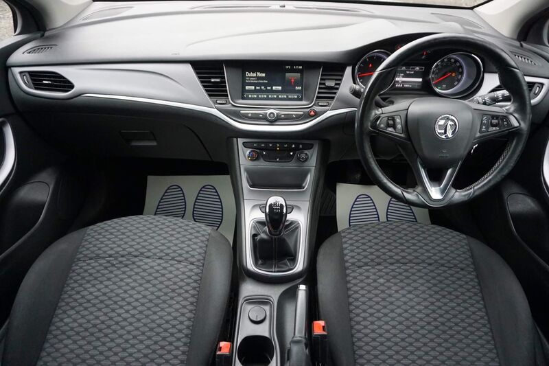 VAUXHALL ASTRA