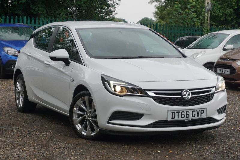 VAUXHALL ASTRA