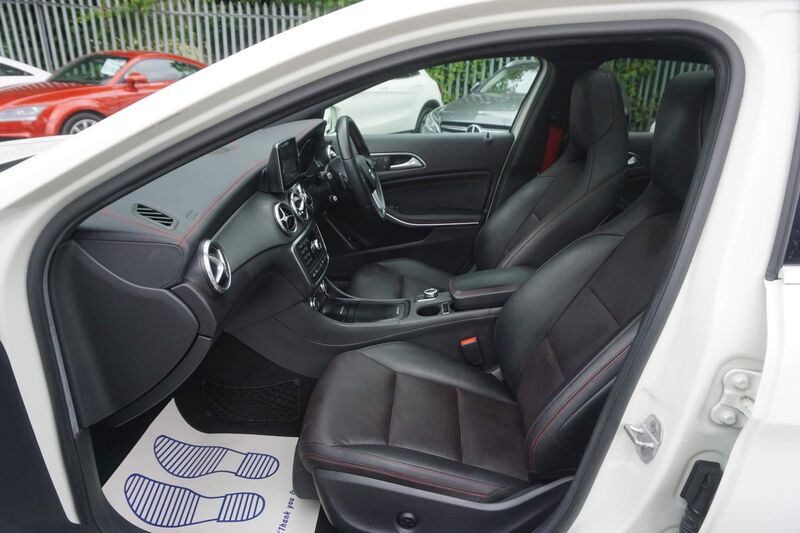 MERCEDES-BENZ GLA CLASS