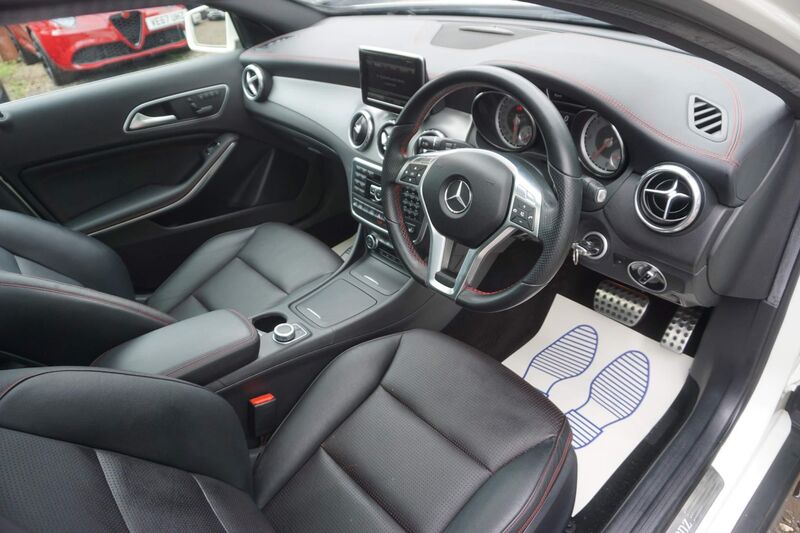 MERCEDES-BENZ GLA CLASS