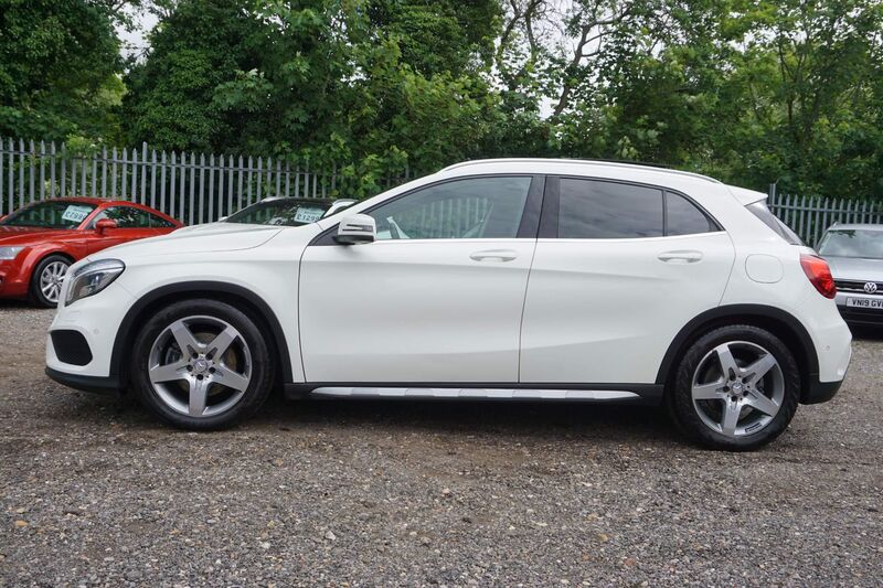 MERCEDES-BENZ GLA CLASS