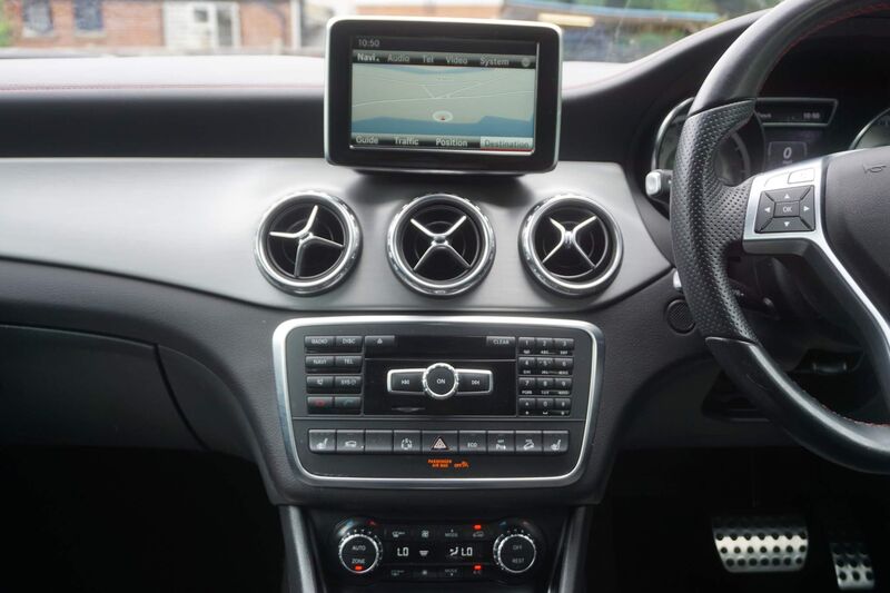MERCEDES-BENZ GLA CLASS