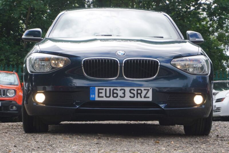 BMW 1 SERIES