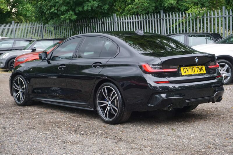 BMW 3 SERIES