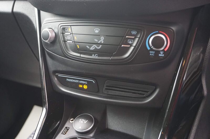 FORD B-MAX
