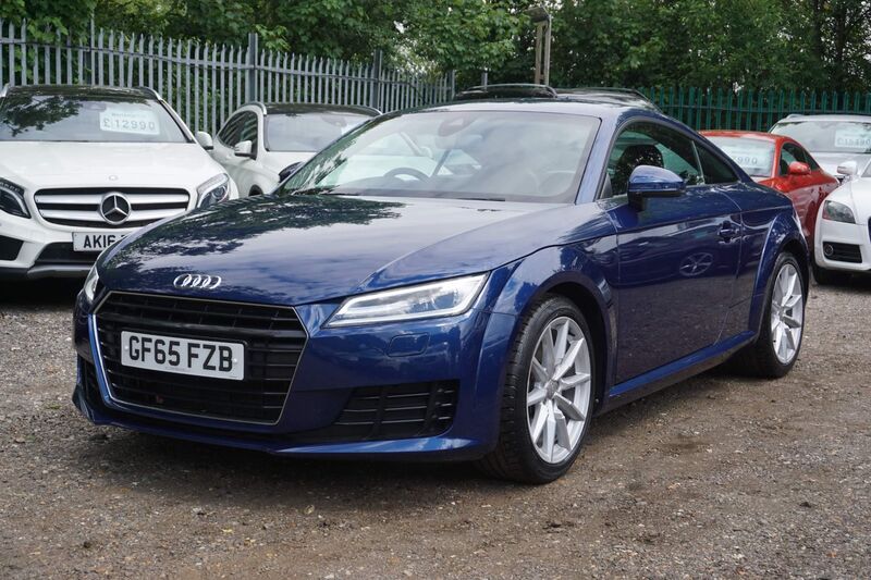 AUDI TT