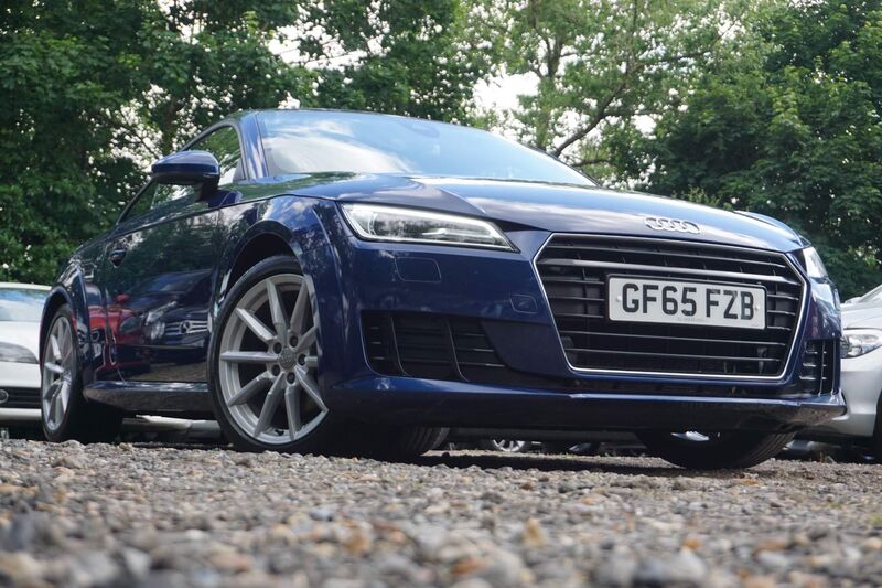 AUDI TT