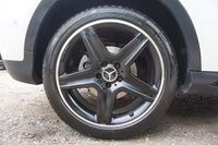 MERCEDES-BENZ GLA CLASS