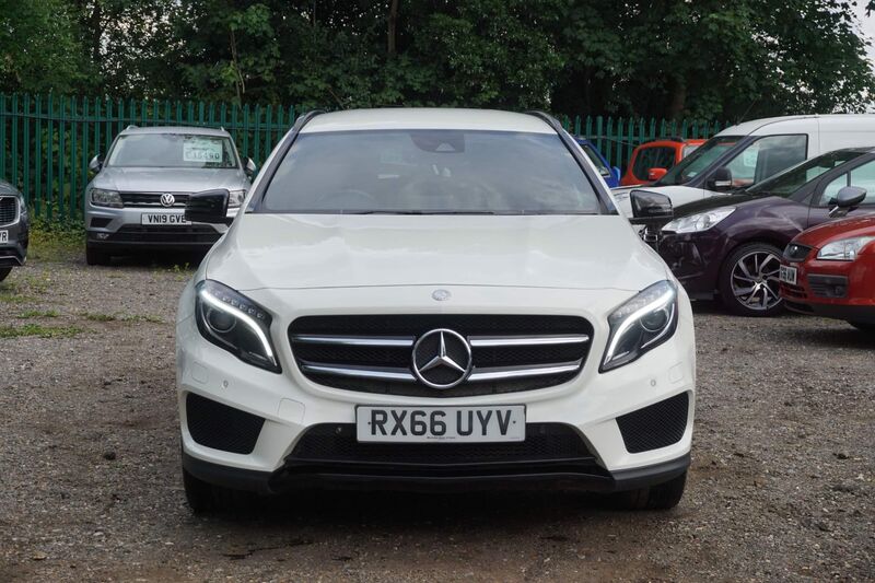 MERCEDES-BENZ GLA CLASS