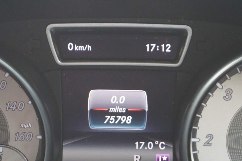 MERCEDES-BENZ GLA CLASS