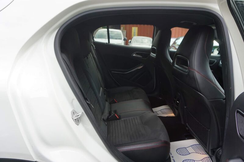 MERCEDES-BENZ GLA CLASS