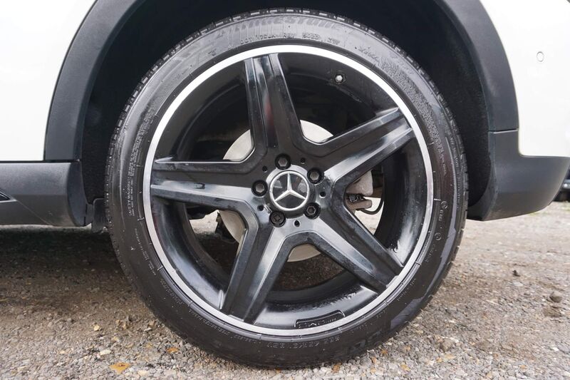 MERCEDES-BENZ GLA CLASS