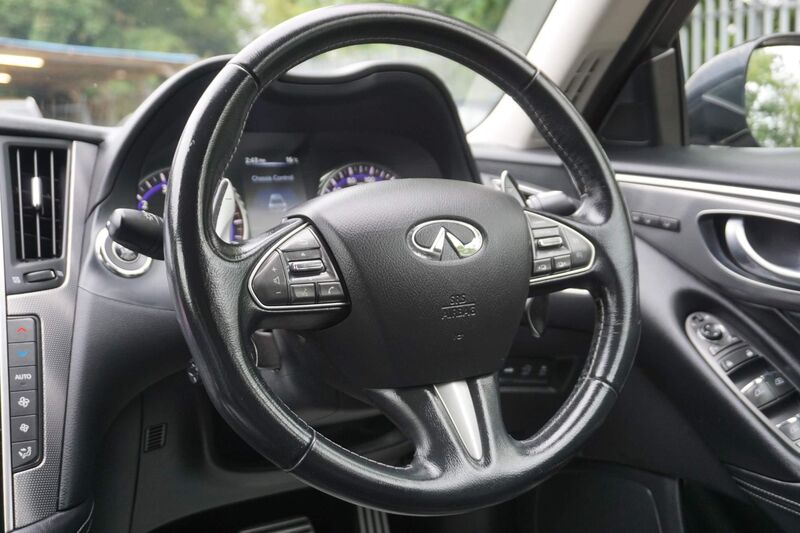 INFINITI Q50
