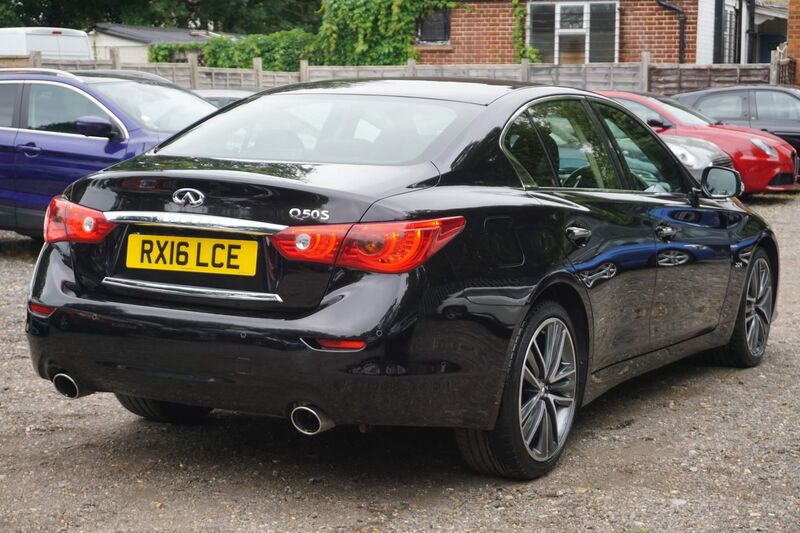 INFINITI Q50