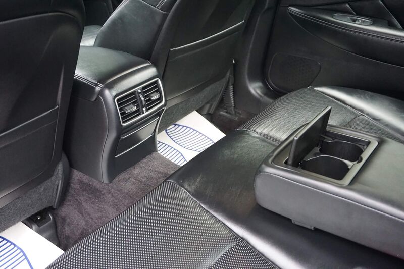 INFINITI Q50