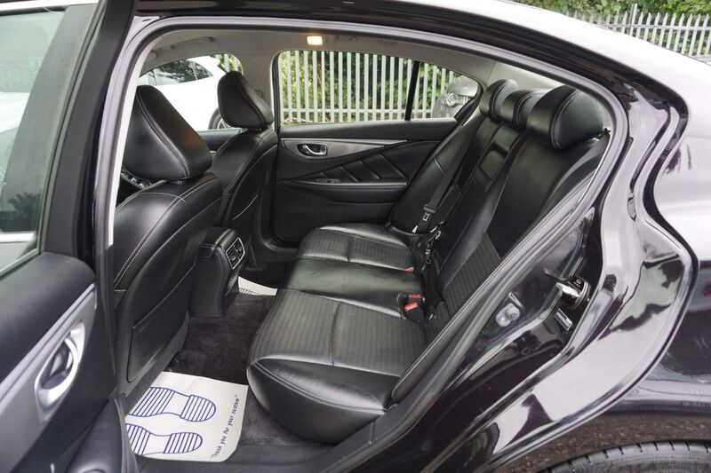 INFINITI Q50