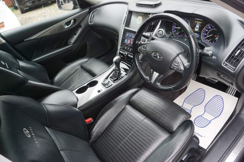 INFINITI Q50