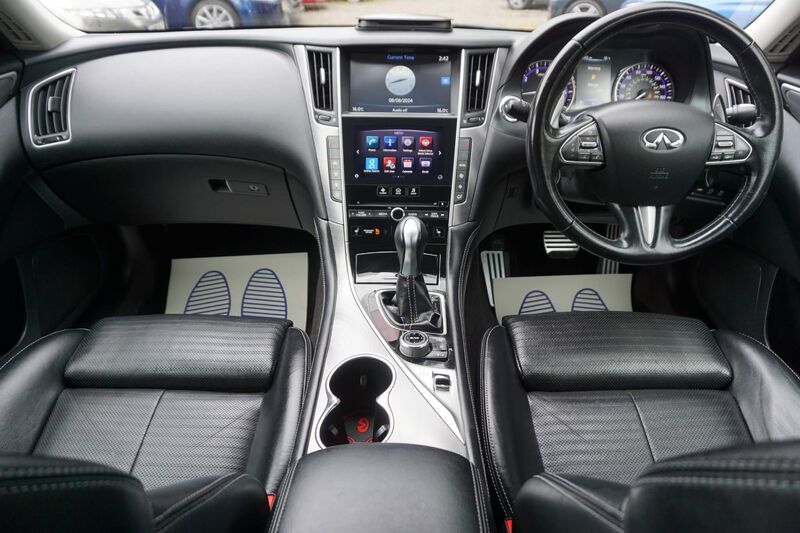INFINITI Q50