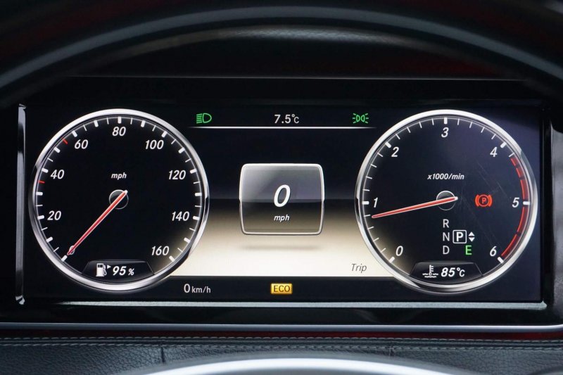 MERCEDES-BENZ S CLASS
