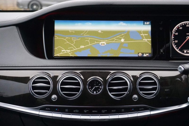 MERCEDES-BENZ S CLASS