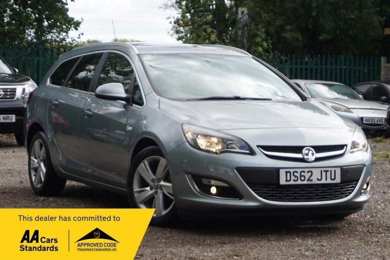 VAUXHALL ASTRA