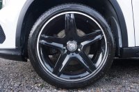 MERCEDES-BENZ GLA CLASS