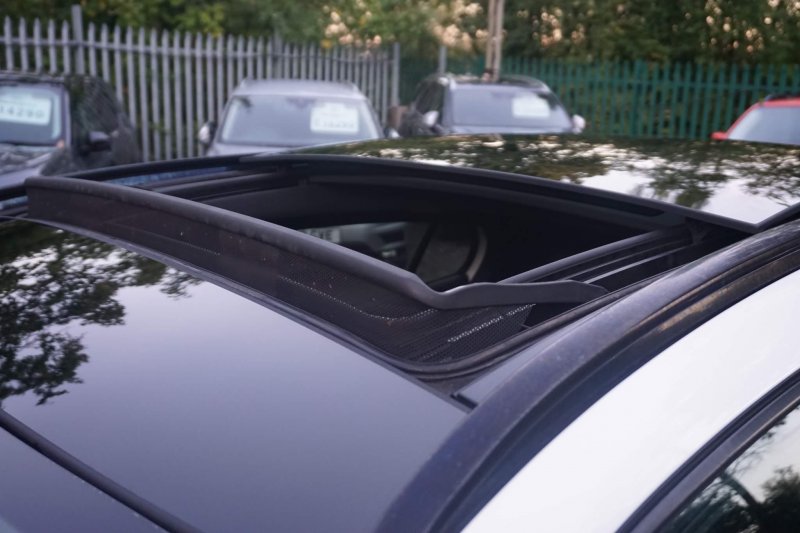 MERCEDES-BENZ GLA CLASS