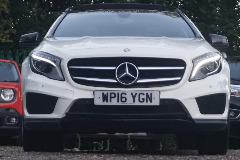 MERCEDES-BENZ GLA CLASS