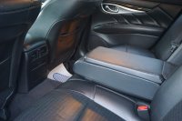 INFINITI Q70