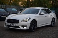 INFINITI Q70