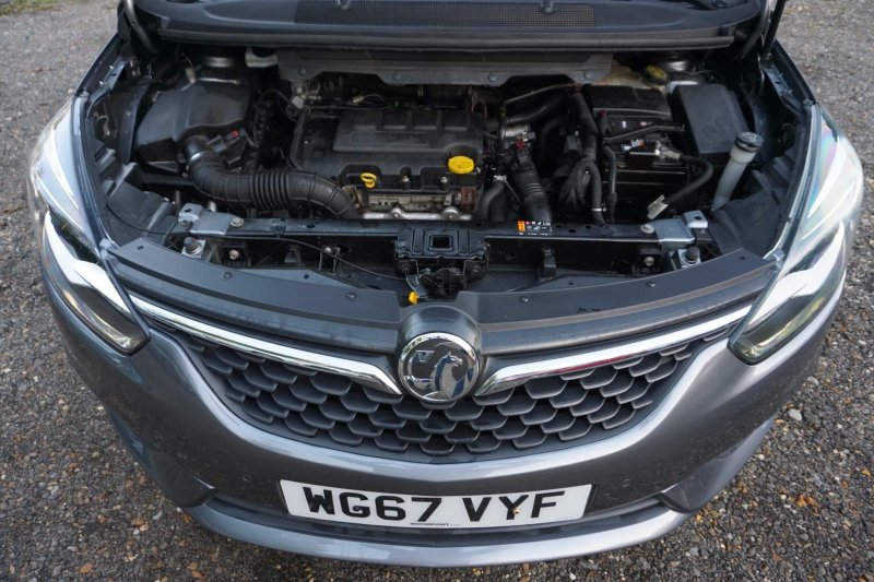 VAUXHALL ZAFIRA TOURER