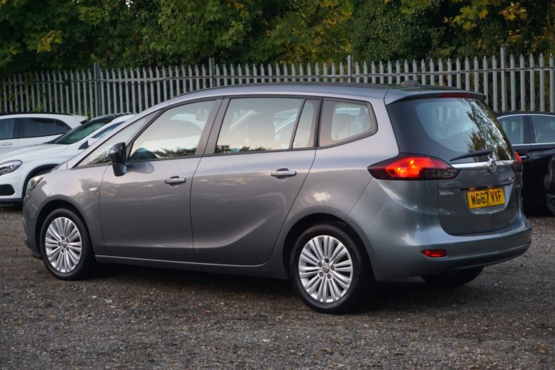 VAUXHALL ZAFIRA TOURER