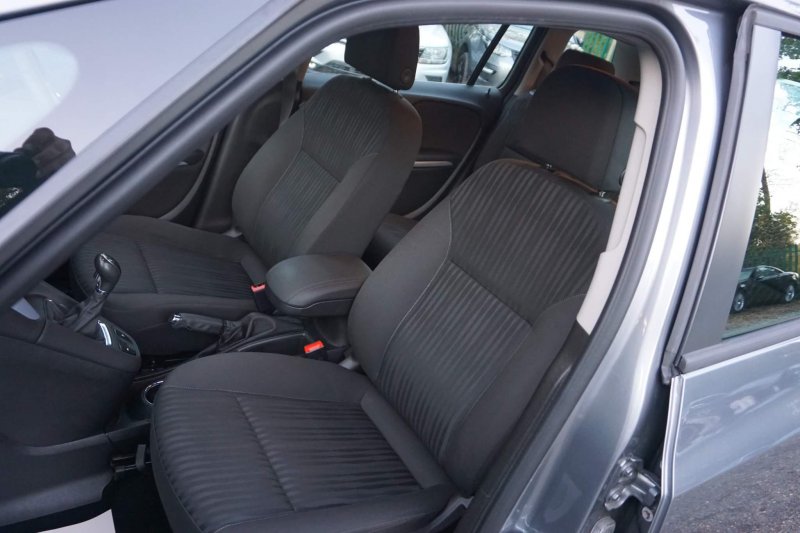 VAUXHALL ZAFIRA TOURER