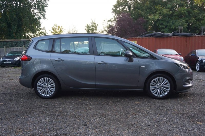 VAUXHALL ZAFIRA TOURER
