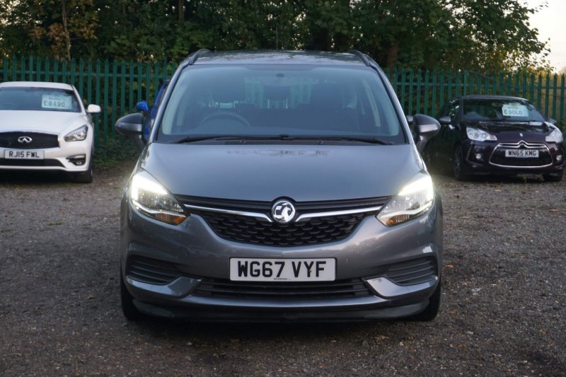 VAUXHALL ZAFIRA TOURER