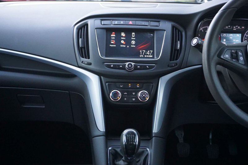 VAUXHALL ZAFIRA TOURER