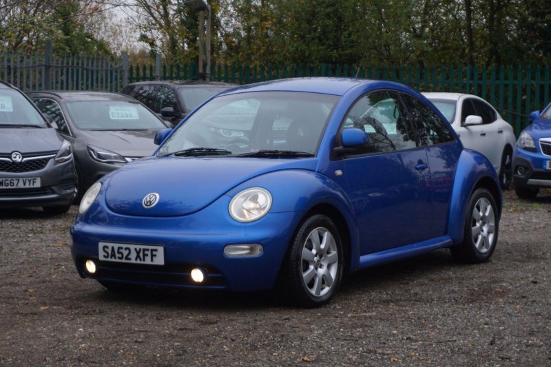 VOLKSWAGEN BEETLE