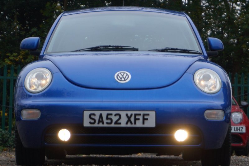 VOLKSWAGEN BEETLE