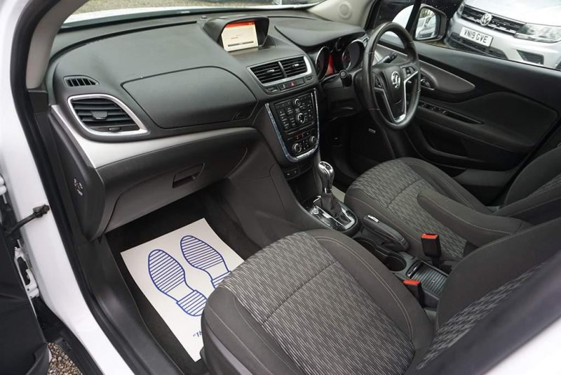 VAUXHALL MOKKA