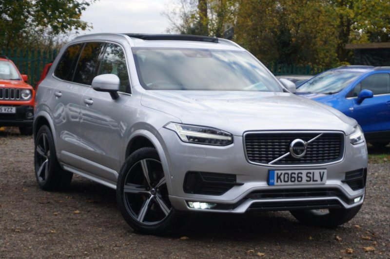 VOLVO XC90