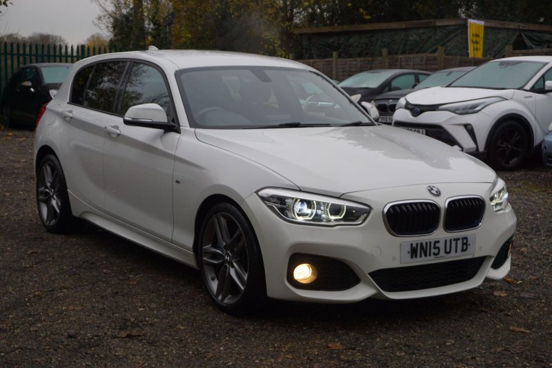 BMW 1 SERIES
